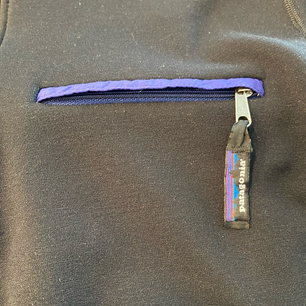 Vintage PATAGONIA Fleece Lined Half-Zip Base Layer / Sweater Size: M Color: Blk - Picture 5 of 7